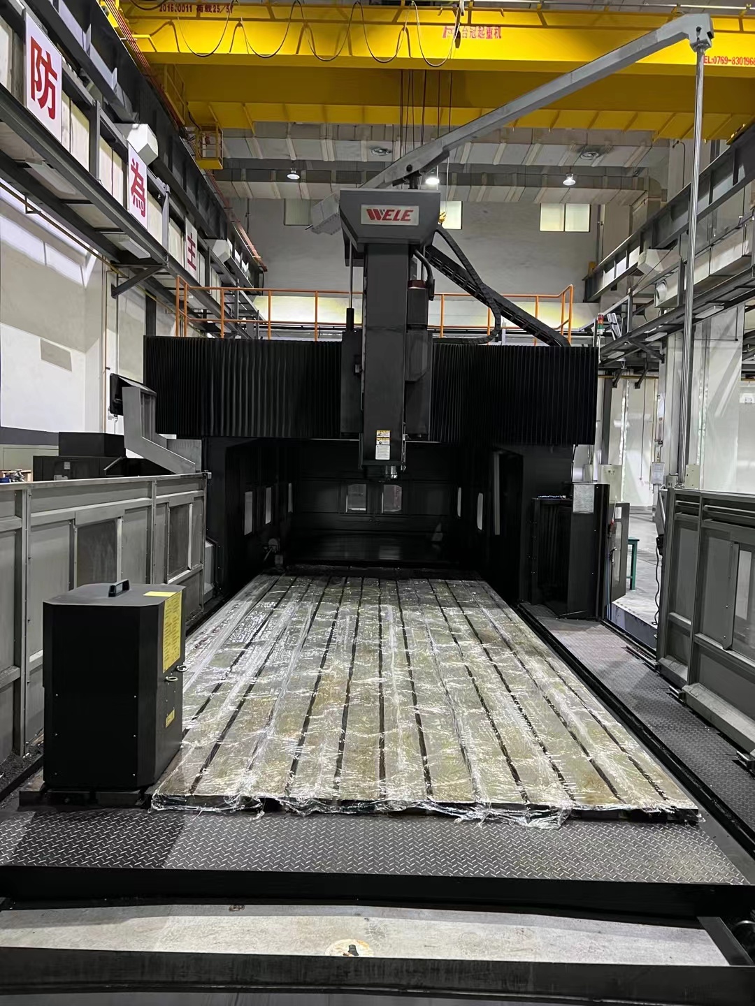 臺灣崴立 五面體龍門加工中心